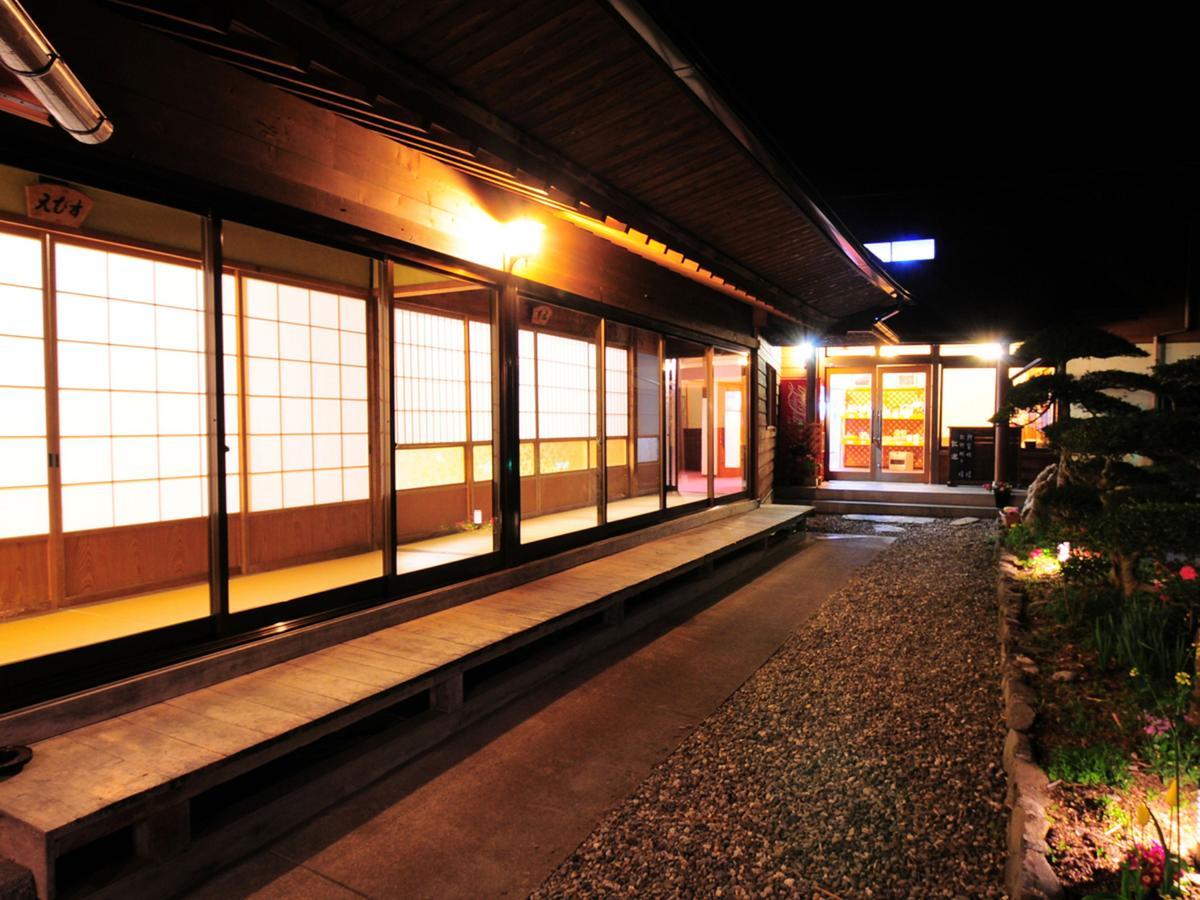 อิยะโนะยะโดะ คะซุระยะ Hotel มิโยชิ ภายนอก รูปภาพ